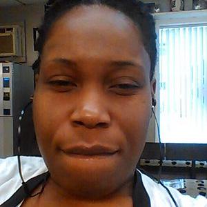 Profile Picture of Crissy Clark (@givemeurheart32) on Twitter