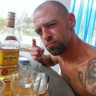 Profile Picture of Tozer (@JamesTozer666) on Twitter