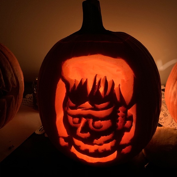 Profile Picture of Ronita Jechalke (@ruddabudda) on Poshmark