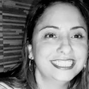 Profile Picture of Paula Arango (@paulaarango) on Youtube