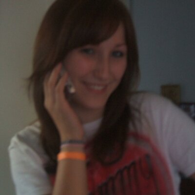 Profile Picture of Brandie Allen (@LOVESNOGAME911) on Twitter