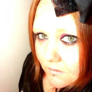 Profile Picture of Natalie Hanson (@iheartsharpiemarkers) on Myspace