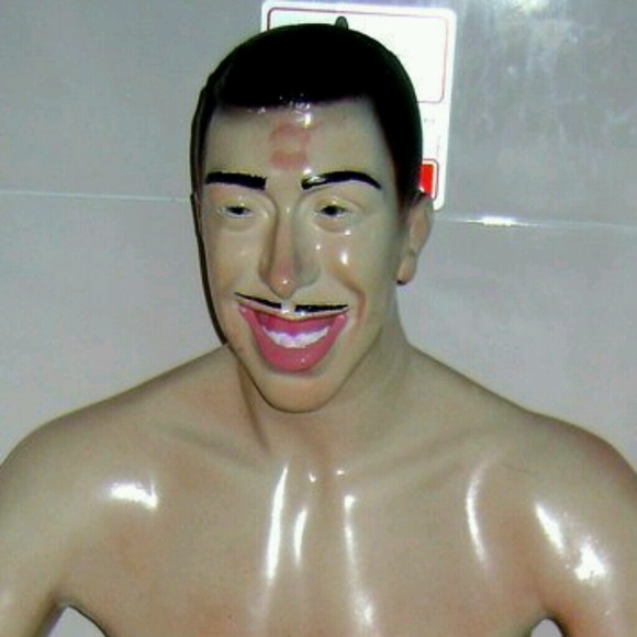 Profile Picture of Lawrence Sanders (@cloutgodlaw) on Poshmark