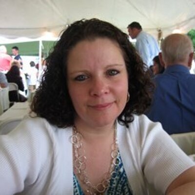 Profile Picture of Donna Rees (@donnarees13) on Twitter