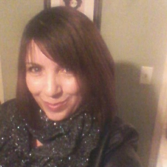 Profile Picture of Christine Biehle (@kfchristy) on Poshmark