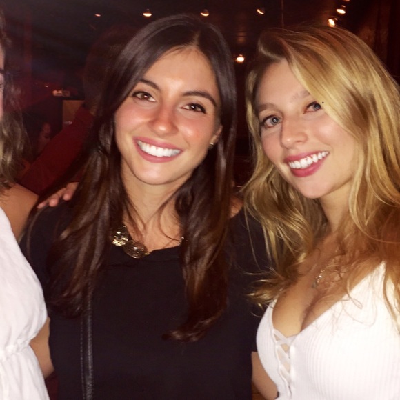 Profile Picture of Sophia Carpiniello (@scarpini) on Poshmark