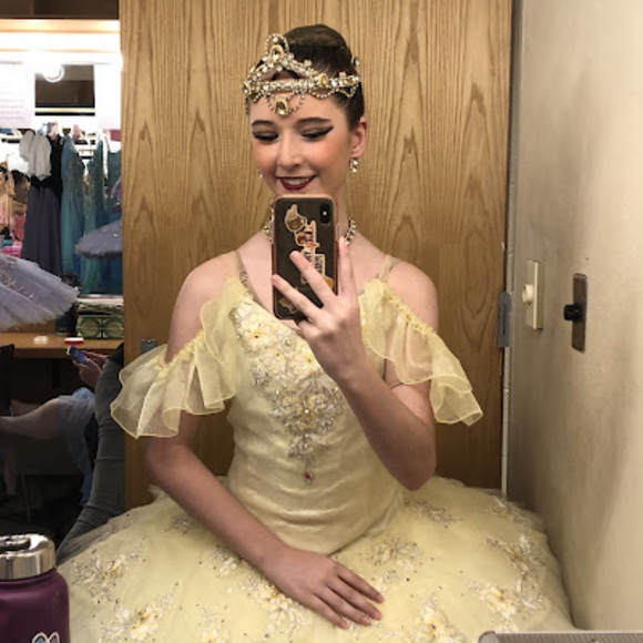 M Scallin - Poshmark Profile Picture of M Scallin (@mscallin27) on Poshmark