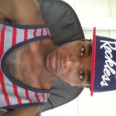 Profile Picture of Jessie Sharp (@skanlousgotswag) on Twitter