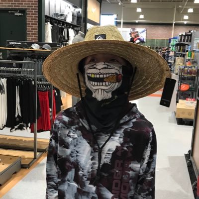Profile Picture of Random Ducker (@RobertGasper5) on Twitter