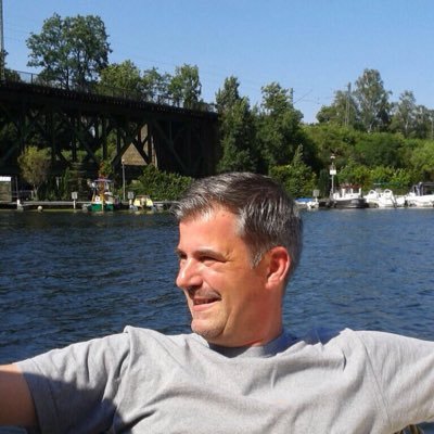 Profile Picture of Daniel Hertwig (@DanielShiner1) on Twitter