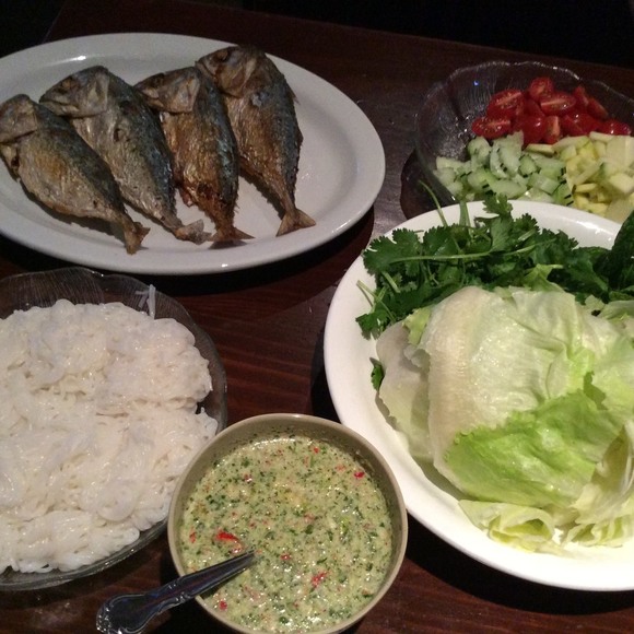 Profile Picture of Benjawan Charoontham (@benjawanc) on Poshmark