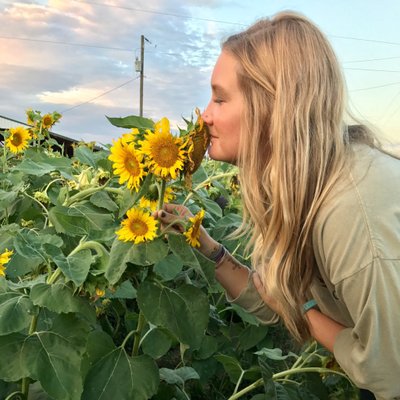 Profile Picture of Jennifer Main 🌵 (@Jennifer_Main17) on Twitter