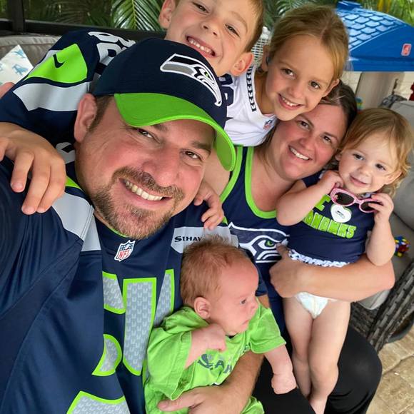 Profile Picture of David Fredericks (@davidfredericks) on Poshmark