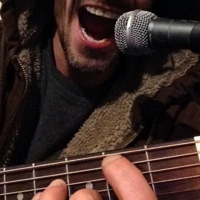 Profile Picture of Chris Szala (@Kurdtslife) on Twitter