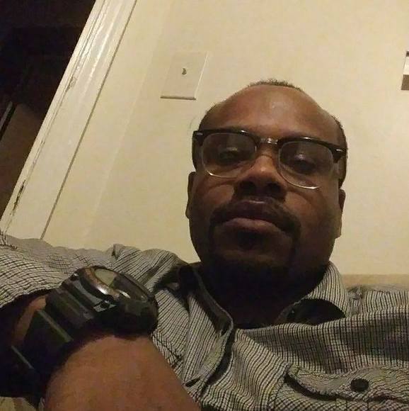 Profile Picture of Claxton Minter (@claxton1) on Poshmark