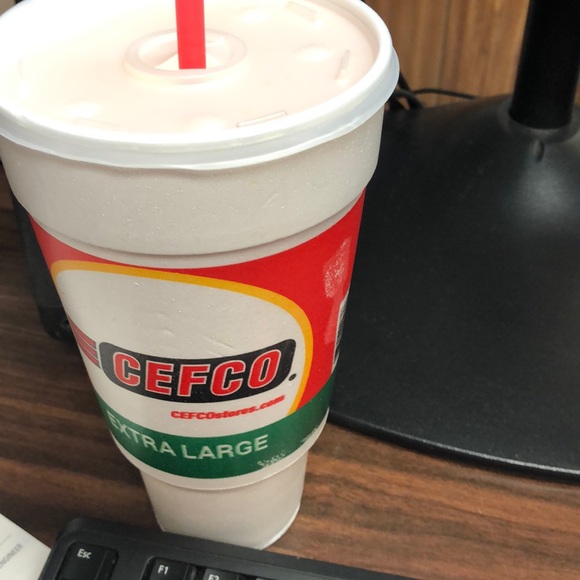 Profile Picture of Jon Howe (@jbh7611) on Poshmark