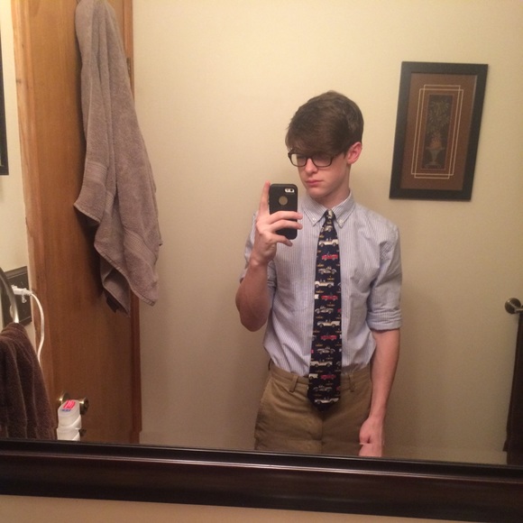 Profile Picture of Pierce Popson (@poranp) on Poshmark