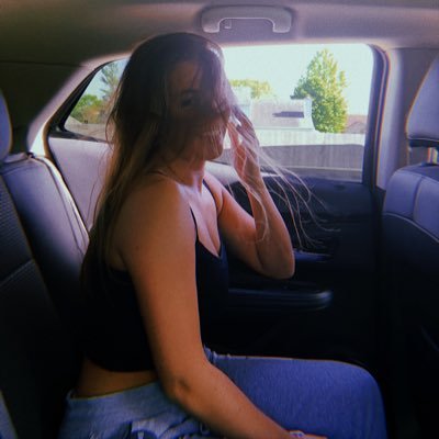 Profile Picture of Chloe Jacobson (@ChloeJacobson5) on Twitter