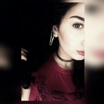 Profile Picture of Sara Alizadeh (@saraalizadeh221) on Twitter