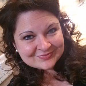 Profile Picture of Mandy Hoeft (@MrsHoeft) on Twitter