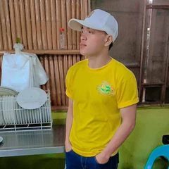Profile Picture of Adam Esponilla (@adam.esponilla) on Tiktok