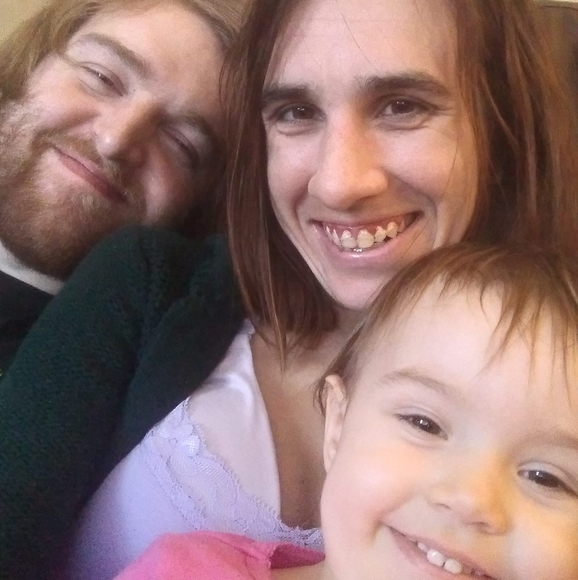 Allison Sbertoli - Poshmark Profile Picture of Allison Sbertoli (@allyloveschris) on Poshmark