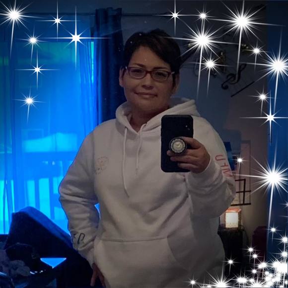 Profile Picture of June Mccallum (@junemccallum) on Poshmark