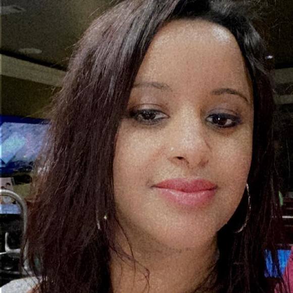 Profile Picture of Mahelet Dimetros (@maheletendale) on Poshmark