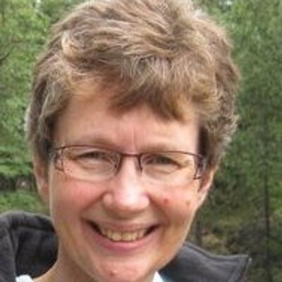 Profile Picture of Linda Lang (@LMLang76) on Twitter