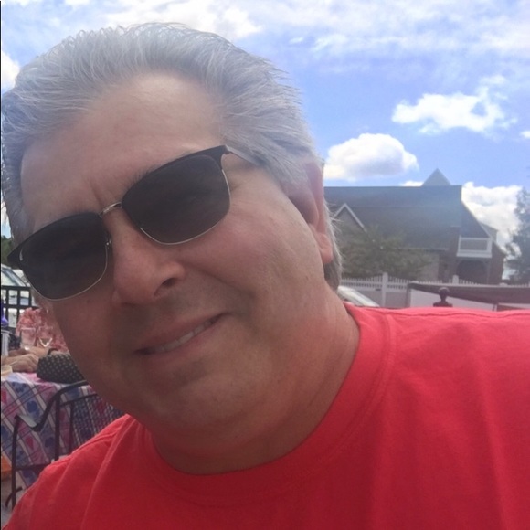 Profile Picture of Thunder Struck (@thunder_s) on Poshmark