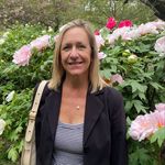 Profile Picture of Shari Walpole (@s.walpole) on Instagram