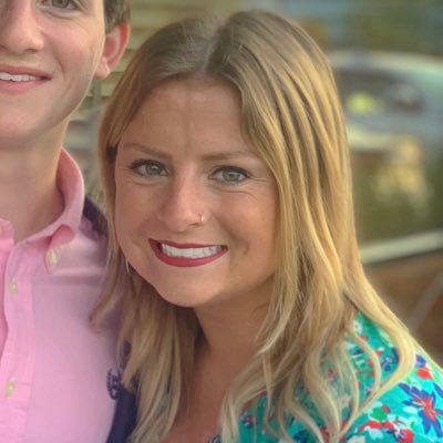 Profile Picture of Erin Pope (@erinkpope) on Twitter