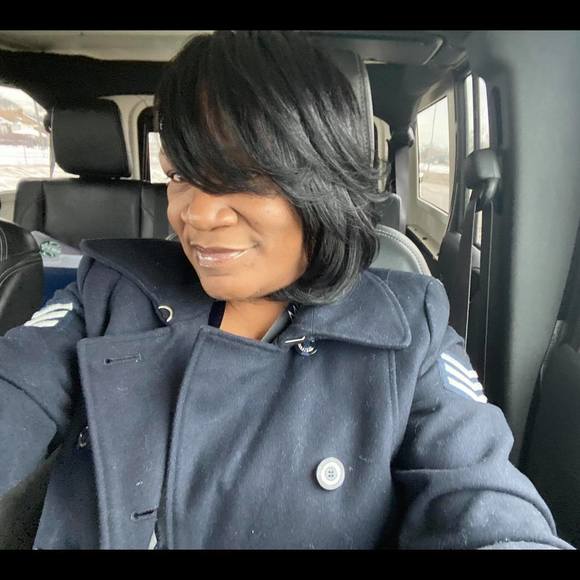 Profile Picture of Nichole Chapman (@kennedy034) on Poshmark