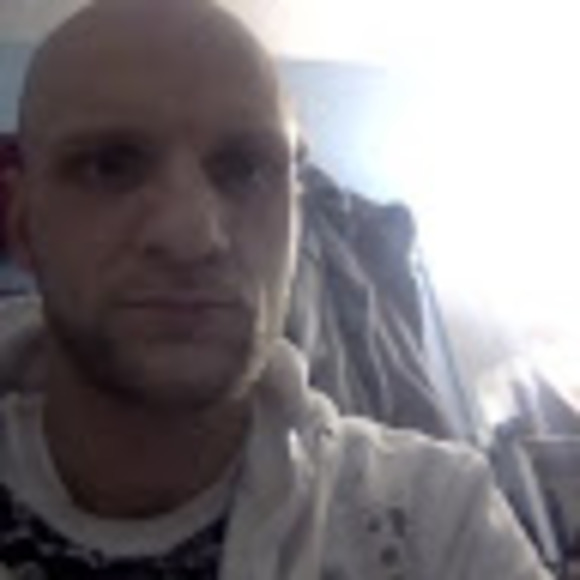 Profile Picture of Eric Widmeyer (@widmeyer41021) on Poshmark