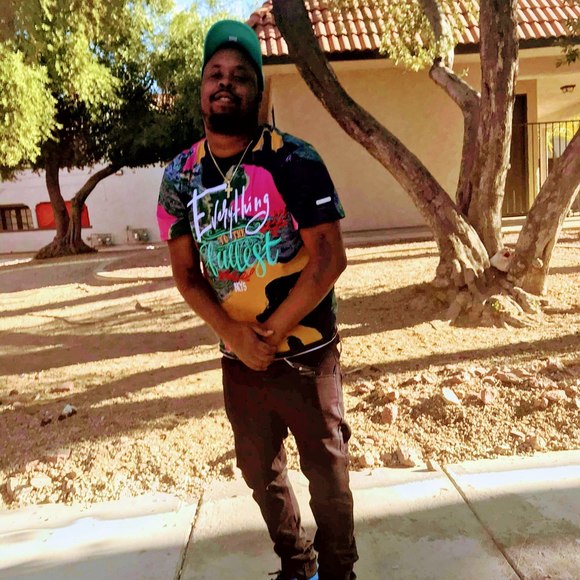 Profile Picture of Rico Krossed (@ygboogie23) on Poshmark