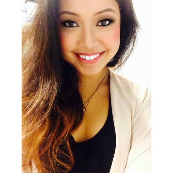 Profile Picture of Marlena Vongphakdy (@ninamars) on Poshmark