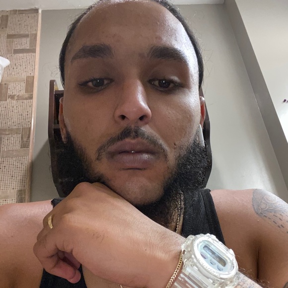 Profile Picture of Valerio Garcia (@valeriog) on Poshmark