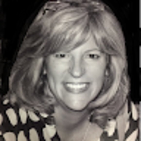 Profile Picture of Anne Uberti (@uberti2) on Poshmark
