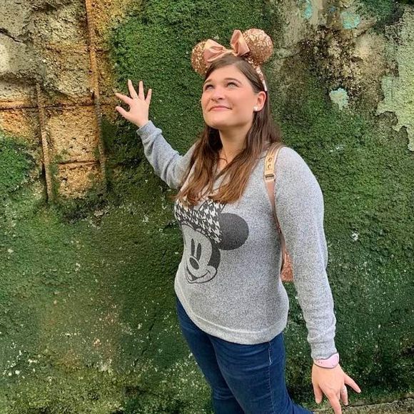 Profile Picture of Hillary Gauthreaux (@hgaux) on Poshmark