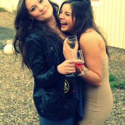 Profile Picture of Jessica Newton (@_jessicanewton) on Twitter