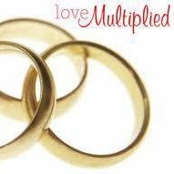 Profile Picture of Team Johnson (@uslookin_4her) on Myspace