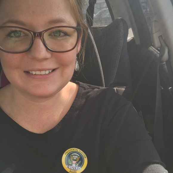 Profile Picture of Christina Neece (@christinaneece) on Poshmark