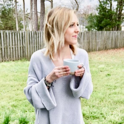 Profile Picture of Whitney Morrow (@AimtoStressLess) on Twitter