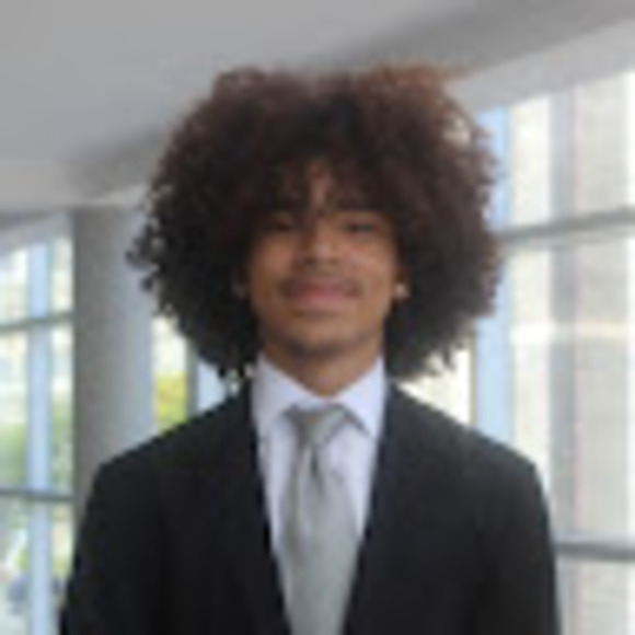 Profile Picture of Robert-ray Carvajal (@rec299) on Poshmark