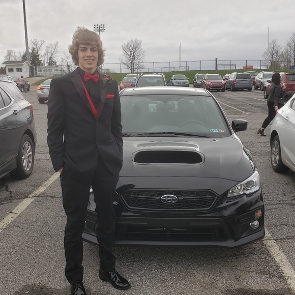 Profile Picture of Nick Blake (@nblake2213) on Poshmark