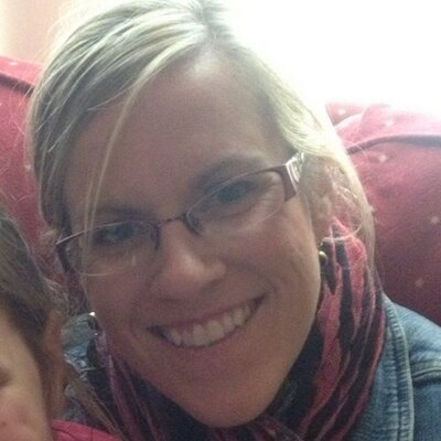 Profile Picture of Anne Pesek (@apesek01) on Twitter