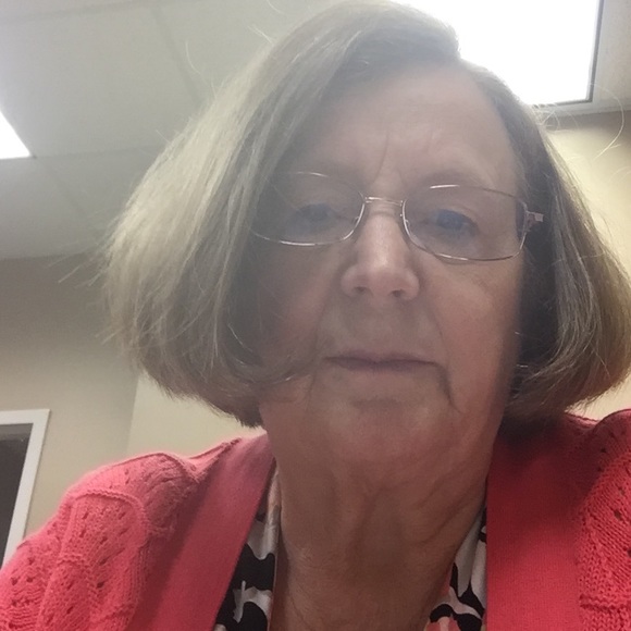 Profile Picture of Wanda Jobes (@jobes6030) on Poshmark