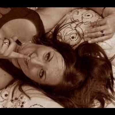 Profile Picture of Tamara Kroesen (@Barth9T) on Twitter