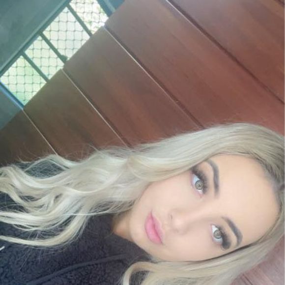 Profile Picture of Graziella Boscaino (@g_boscaino) on Poshmark