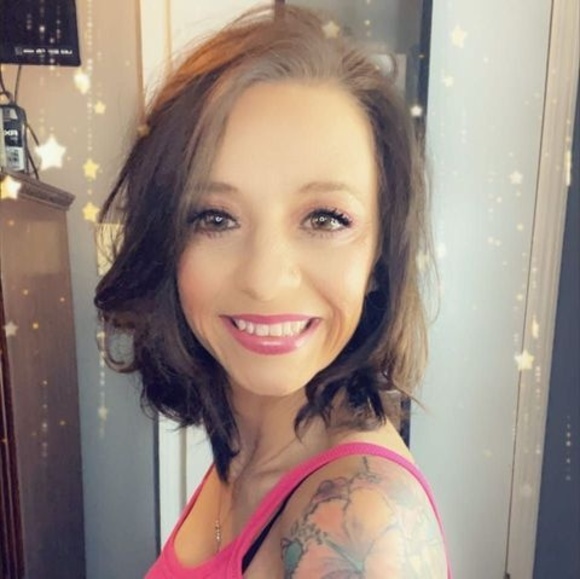 Profile Picture of Tasha Thacker (@tashalee1978) on Poshmark